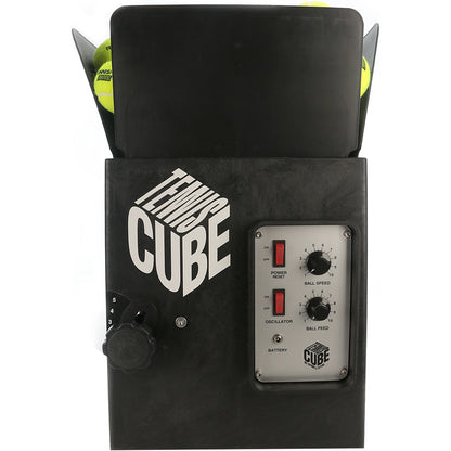 Ballenmachine Tutor Cube op Batterij