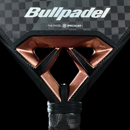 Padel Racket Bullpadel Vertex 04 2025