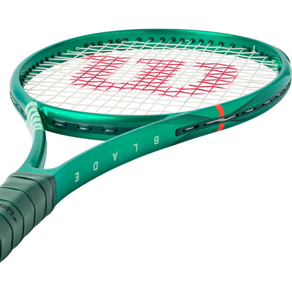 Wilson Blade 100 Pro V10 Racket (295 Gr)