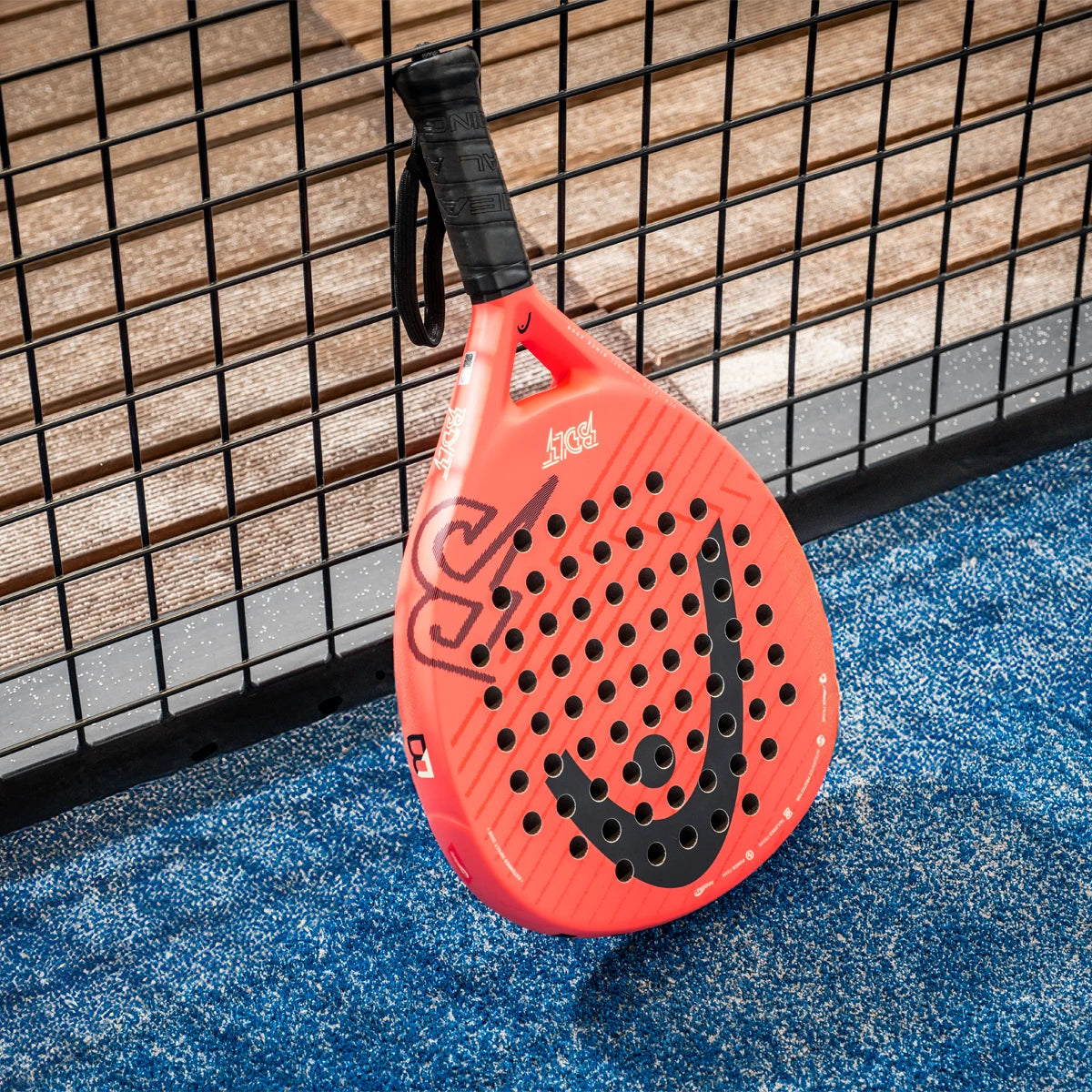 Padelracket Head Bolt 2026