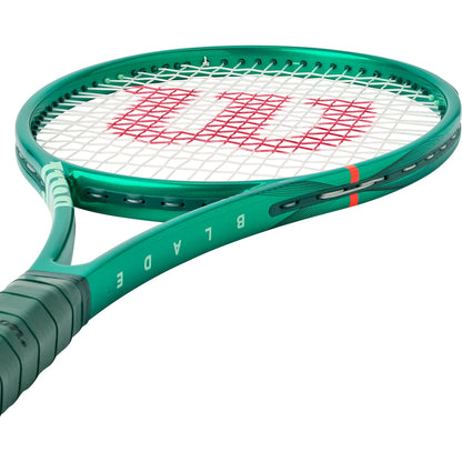 Wilson Blade 98 Pro 18*20 V10 Racket (305 Gr)