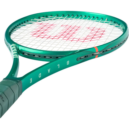 Wilson Blade 98 16*19 V10 Racket (305 Gr)